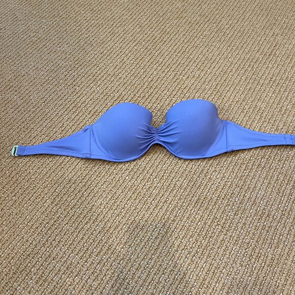 Victoria Secret Bathing Suit top - Picture 1 of 4